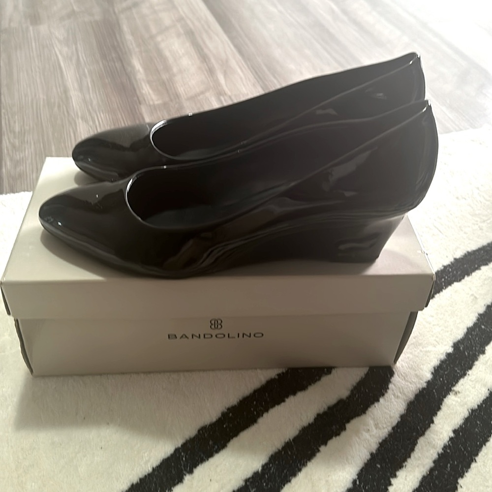 Black patten leather wedge shoe